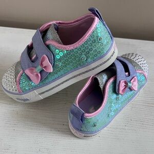 NWOT Twinkle Toes Sneaker